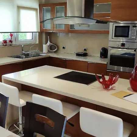 Katerina * Ialysos (Rhodes)